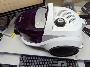 01-200782679: Bosch bgs1u1800