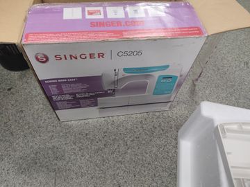 01-200784401: Singer c5205-tq