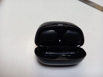 01-200789927: Jbl tune buds