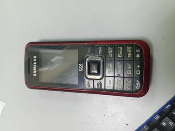 Samsung e2100