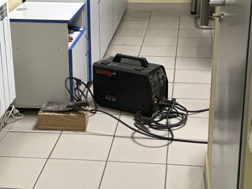 Б/в Зварювальний апарат Dnipro-M mig/mma mg-18 01-200804366