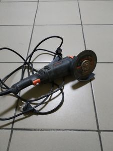 Б/у Угловая шлифмашина Dnipro-M gl-125s 01-200808606