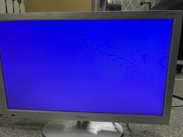 Б/у Телевизор Hyundai h-led24v11 01-200805663