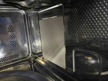 Б/в Мікрохвильова піч Koenic kmw 4441 db 01-200816304