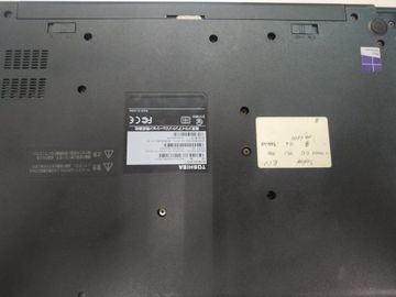 Б/у Ноутбук Toshiba 15/core i3 5005u ddr3/4gb ddr3/ssd 120 gb/*інтегрована 01-200820695