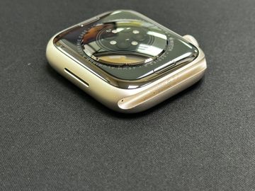 Б/в Смарт-годинник Apple watch series 9 gps 45mm aluminum case 01-200828218
