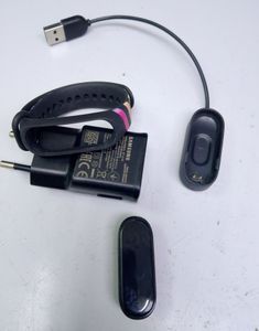 Б/у Фитнес-браслет Xiaomi mi band 4 01-200828141