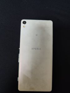Б/в Мобільний телефон Sony xperia xa dual f3112 2/16gb 01-200830009