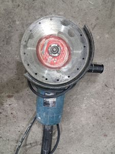 Б/в Кутова шліфмашина Makita ga9020 01-200838214
