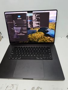 Б/в Ноутбук Apple macbook pro 16" late 2024 01-200843606