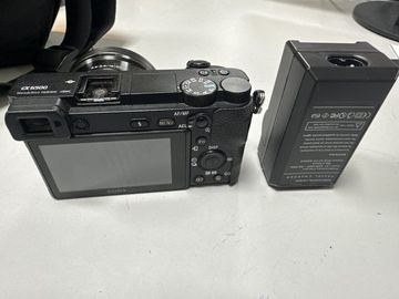 Б/в Фотоапарат Sony alpha a6400 + selp1650 e 3.5-5.6/pz 16-50 oss 01-200847367