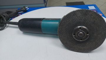 Б/в Кутова шліфмашина Makita 9555hn 01-200871242