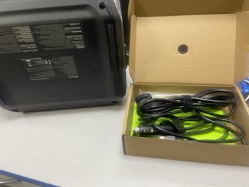 Б/в Зарядна станція Segway lumina 600w lm-500 01-200882709