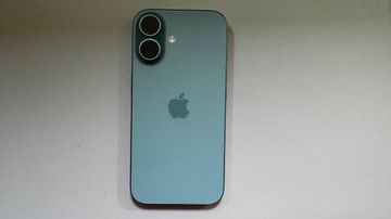 Б/у Мобильный телефон Apple iphone 16 128gb 01-200885598