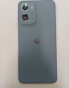 Б/у Мобильный телефон Motorola moto e15 2/64gb 01-200887335