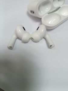 Б/в Навушники Apple airpods pro 2nd generation with magsafe charging case usb-c 01-200887058