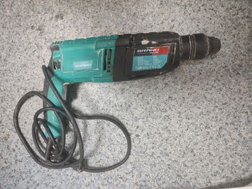 Б/в Перфоратор Grand пэ-1300 01-200897261