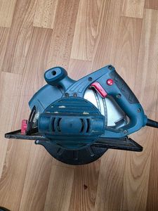 Б/у Пила дисковая Зенит зпц-1600 01-200901592