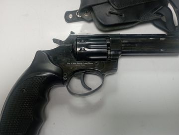 Б/в Пістолет пневматичний Ekol viper 4,5 01-200911538