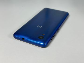 Б/в Мобільний телефон Zte blade l8 1/16gb 01-200910233