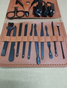 Б/в Набір манікюрний Bag Brown 16 од 16-000276557