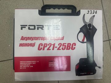 Б/у Аккумуляторные садовые ножницы Forte cp21-25bc 2акб зп 01-200919412