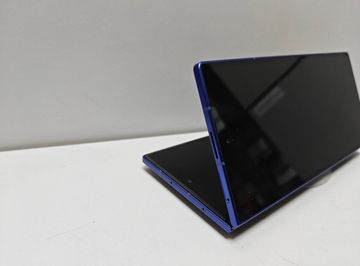 Б/в Мобільний телефон Samsung galaxy fold7 16/1tb 01-200918672