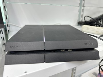 Б/в Ігрова приставка Sony playstation 4 500gb 01-200927840