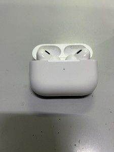 Б/в Навушники Apple airpods pro 2nd generation with magsafe charging case usb-c 01-200938148