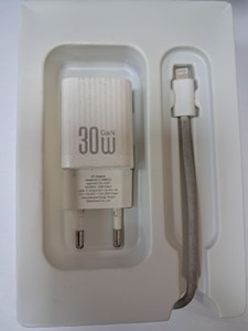 Б/в Мережевий зарядний пристрій Xo l148 + type c 01-200893829