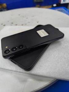Б/в Мобільний телефон Samsung galaxy s22 8/256gb 01-200897004