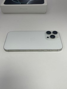 Б/в Мобільний телефон Apple iphone 16 pro max 512gb esim 01-200973417