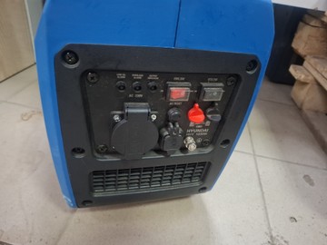 Б/в Генератор Hyundai hhy 1050si 01-200979338