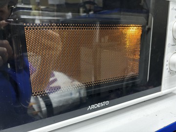 Б/у Микроволновая печь Ardesto go-s724w 01-200992319