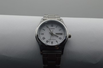 Б/у Часы Casio ltp-v006 01-201011027