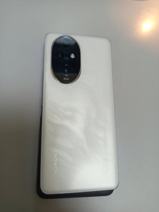 Б/в Мобільний телефон Honor 200 pro 12/512gb 01-201011184