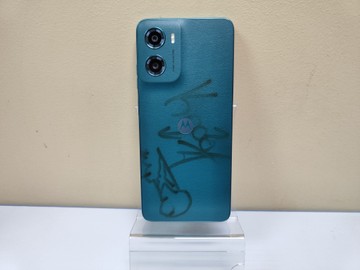 Б/в Мобільний телефон Motorola moto g05 4/256gb 01-201007543