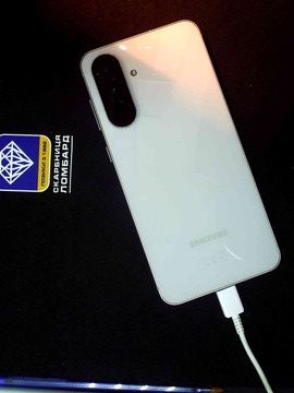 Б/в Мобільний телефон Samsung galaxy a56 5g 8/128gb 01-200989038
