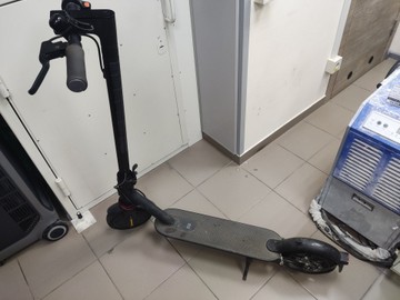 Xiaomi mi electric scooter essential