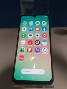 Б/в Мобільний телефон Samsung galaxy a26 5g 6/128gb 01-201050686