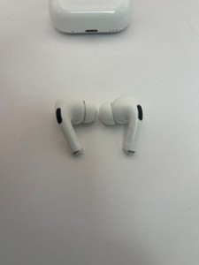 Б/в Навушники Apple airpods pro 2nd generation with magsafe charging case usb-c 01-201064644