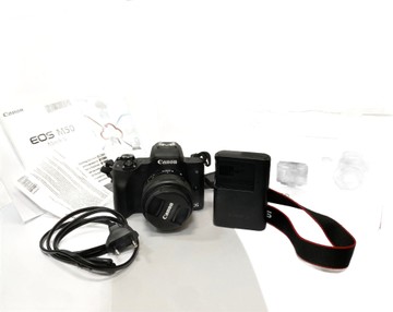 Б/в Фотоапарат Canon eos m50 mark ii kit 15-45mm is stm 01-201077822