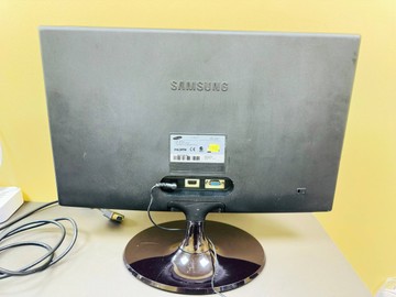 Б/в Монітор Samsung ls22c300 01-201110490