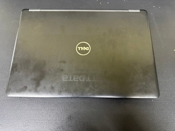 Dell 15/core i5 7300u ddr3/16gb ddr3/hdd *відсутній/ssd 256 gb/*інтегрована