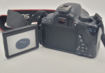 Б/в Фотоапарат Canon eos 700d body 01-201008186