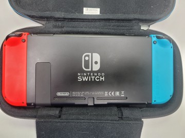 Б/в Ігрова приставка Nintendo switch 01-201156969