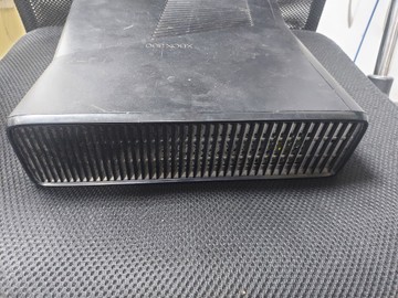 Б/в Ігрова приставка Microsoft xbox360 slim 250gb kinect 01-201150433