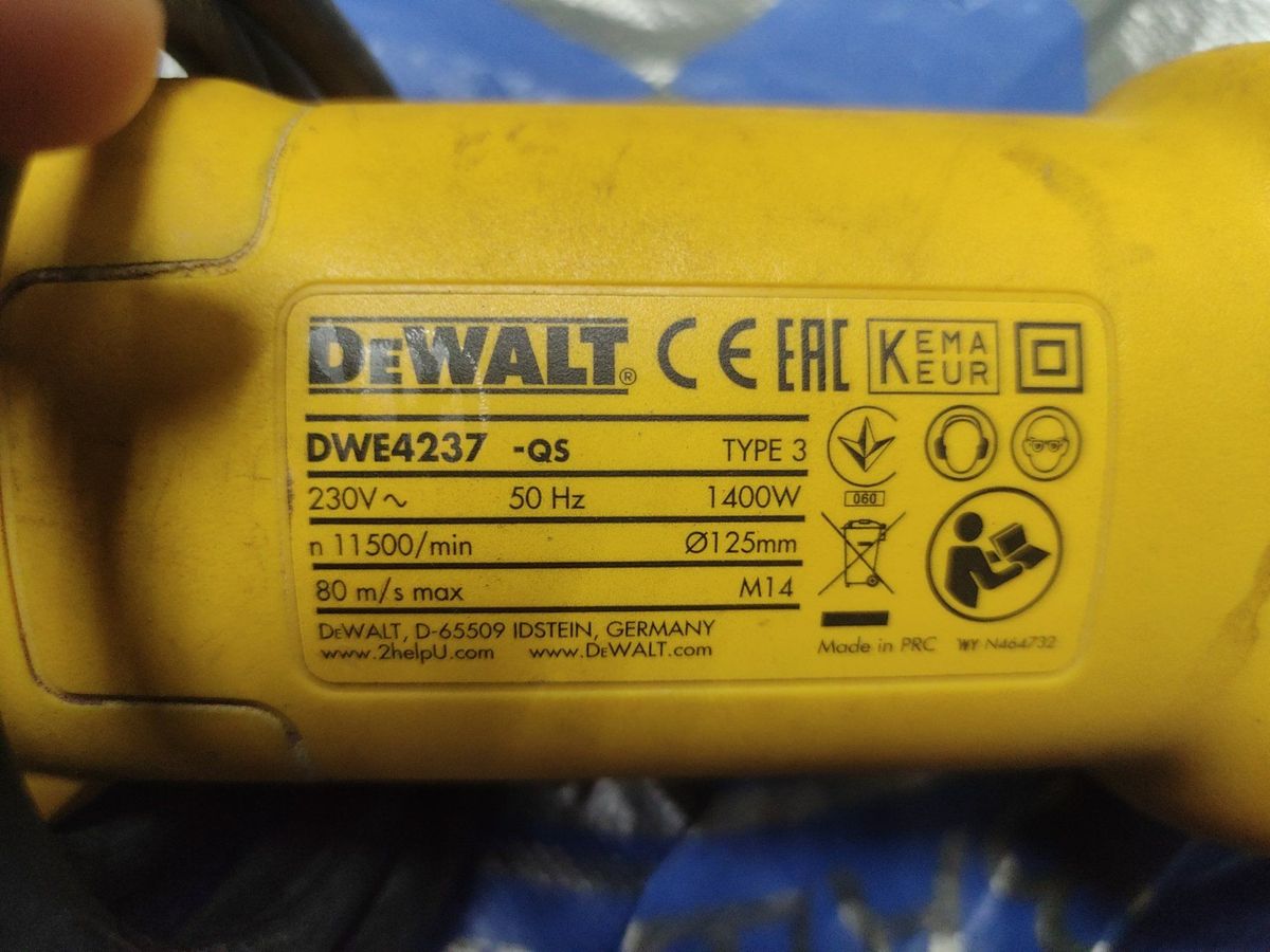 Dewalt dwe4237