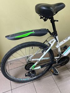 01-200582231: Gt laguna