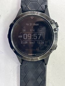 01-200630628: Garmin fenix 5